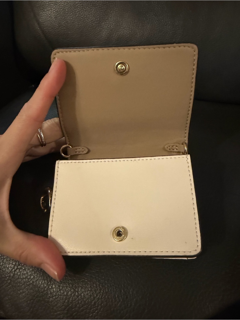 Coach Beige Canvas Card Case Wallwt with Pink Heart Motif - Picture 3 of 6